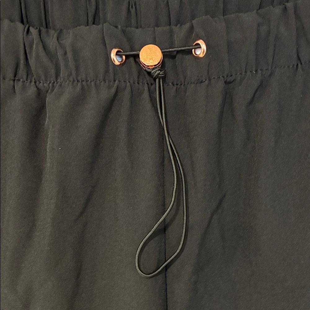Stylish Black Women's Pants - Picture 3 of 8